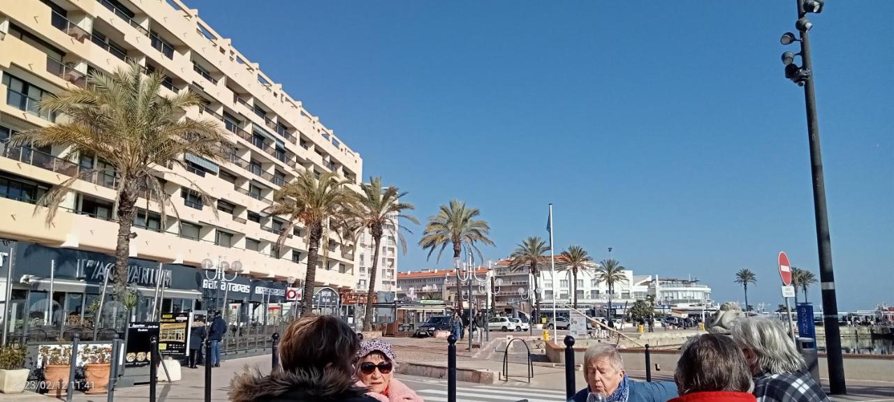 Le Liberte Plage Et Port Сен-Сиприен Экстерьер фото
